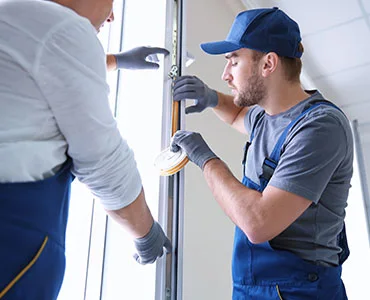 glass repair experts in Keystone, FL